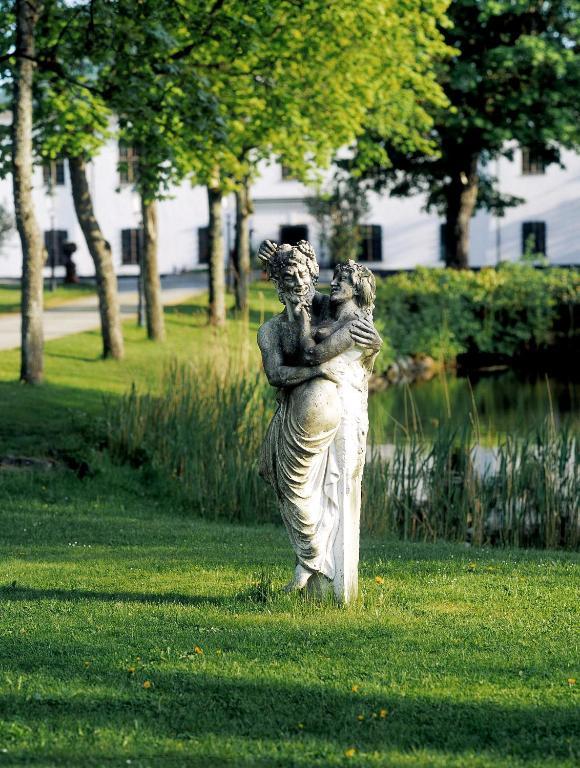 ホテル Haeringe Slott Musko Havsbad エクステリア 写真